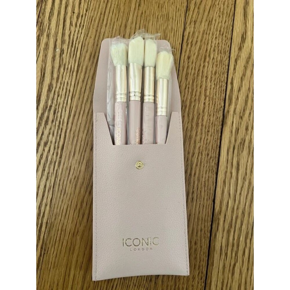 4 piece Iconic London Makeup brush set
